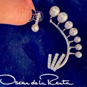 Oscar De La Renta earcuff and earring set